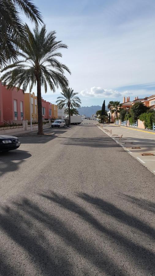 Homes of Spain, Casa Duplex Playas del Sur, 400m del mar , WIFI Playas de Vera Exterior foto