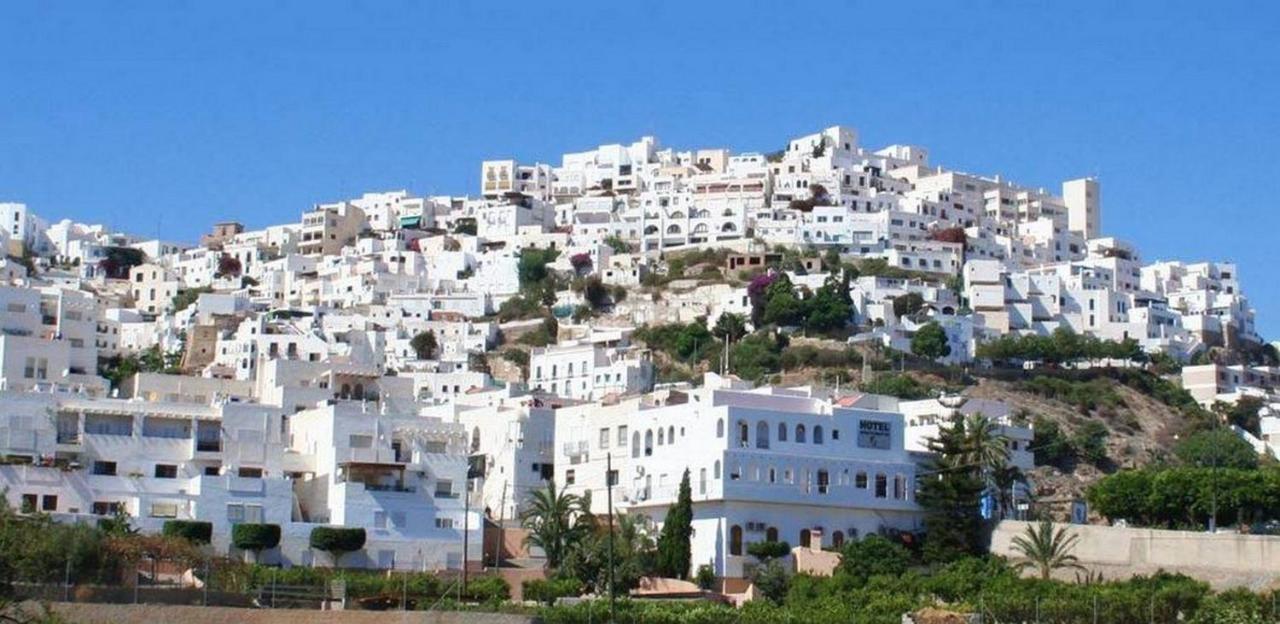 Homes of Spain, Casa Duplex Playas del Sur, 400m del mar , WIFI Playas de Vera Exterior foto